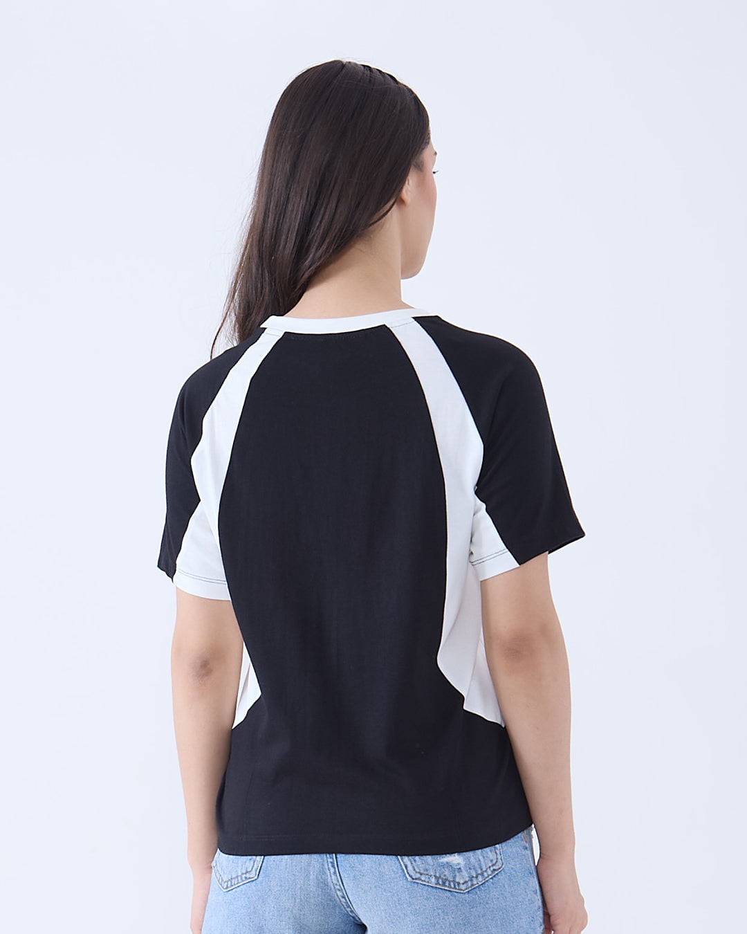 Wings All-Star Oversize T-Shirt – black tee with white side panels, worn by model