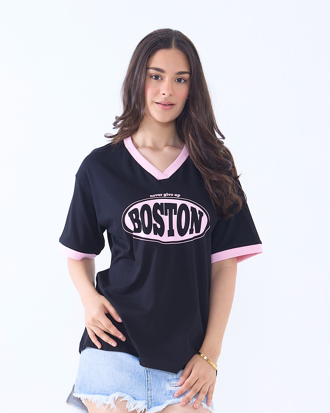 Boston Tap-Out V-Neck Oversize T-Shirt