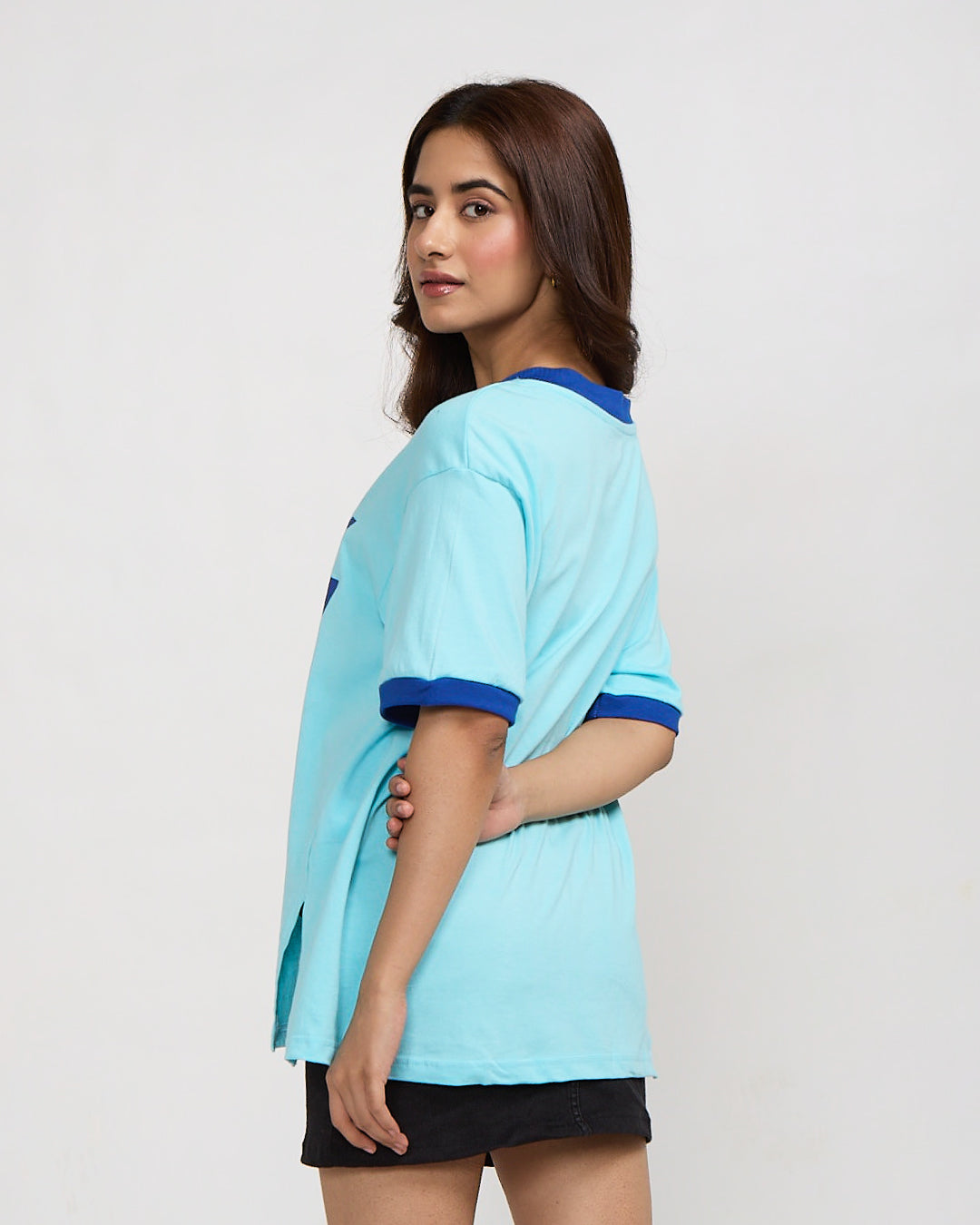 Phoenix Tap-Out V-Neck Oversize T-Shirt