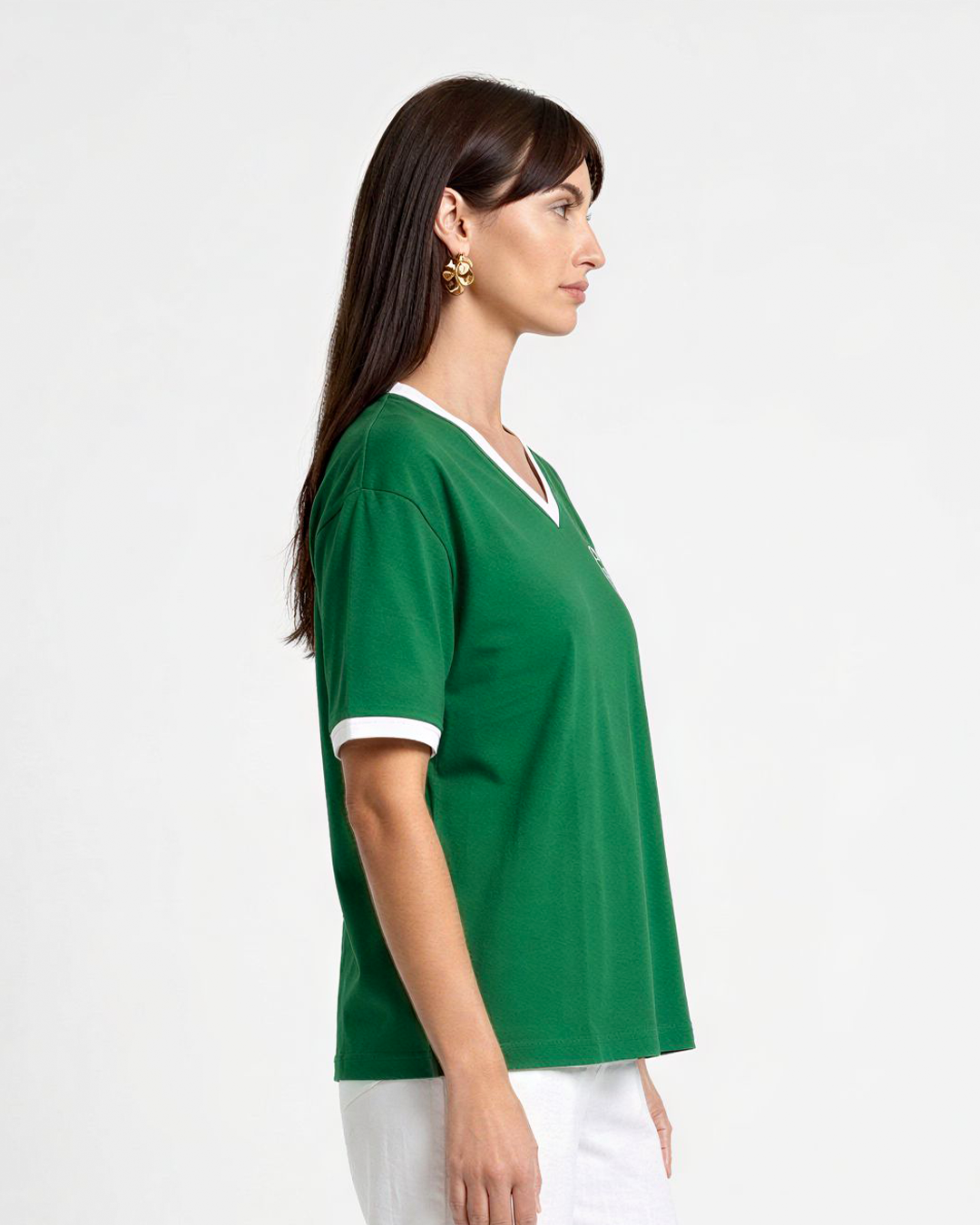 Court Tap-Out V-Neck Oversize T-Shirt