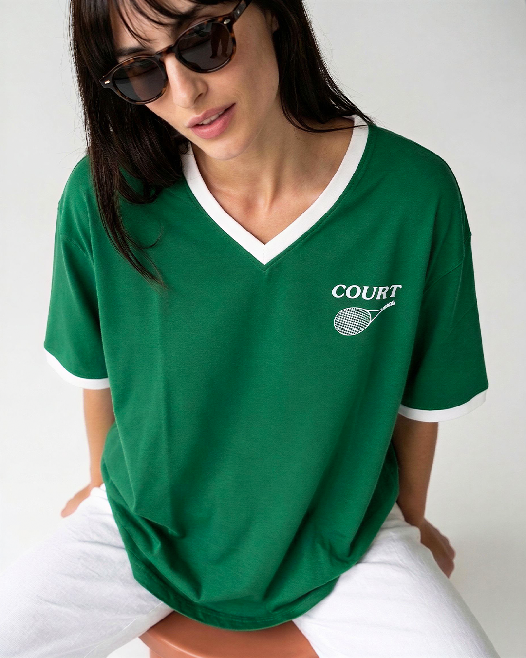 Court Tap-Out V-Neck Oversize T-Shirt