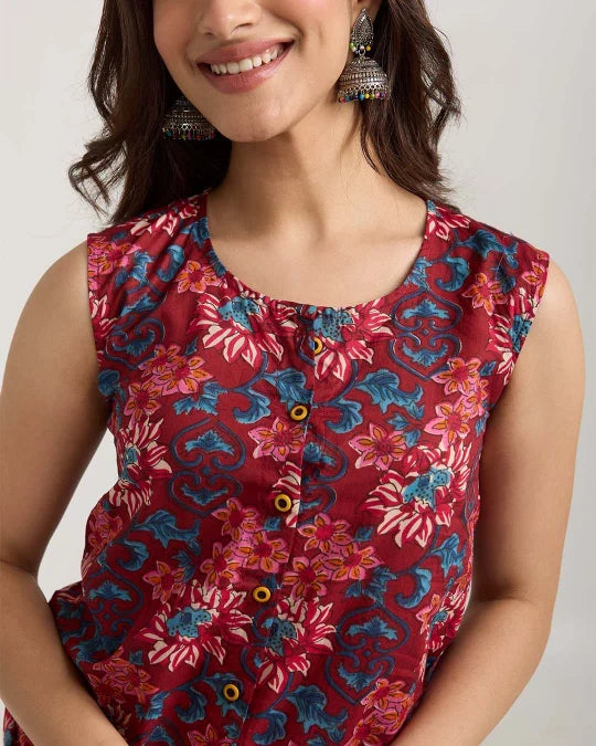 Vintage Muse Button-Down Cotton Top