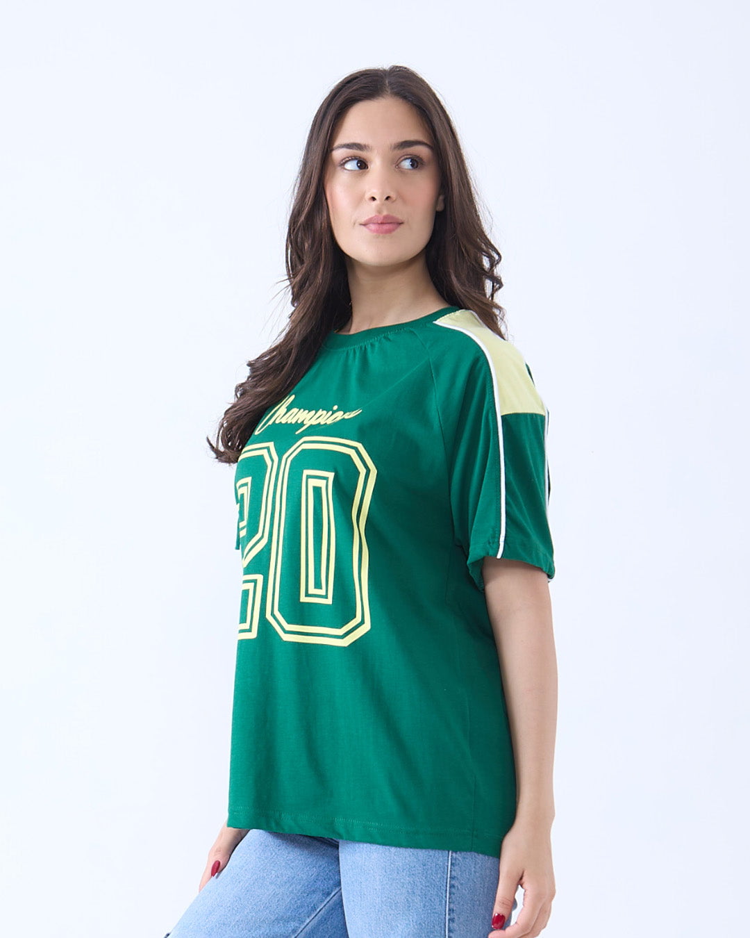 Champions Downtown Oversize T-Shirt – green oversized t-shirt with yellow outlined 00 graphic and script, worn by model