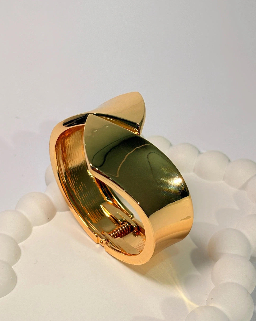 Verdana Curve Bracelet