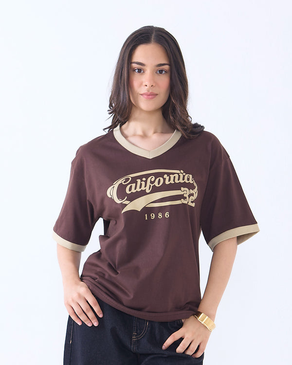California Tap-Out V-Neck Oversize T-Shirt