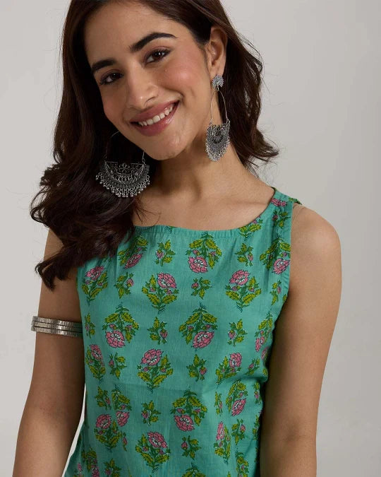 Floral Fix Short Cotton Top