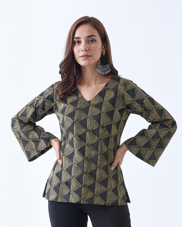 Hania Flared Sleeves Kurti