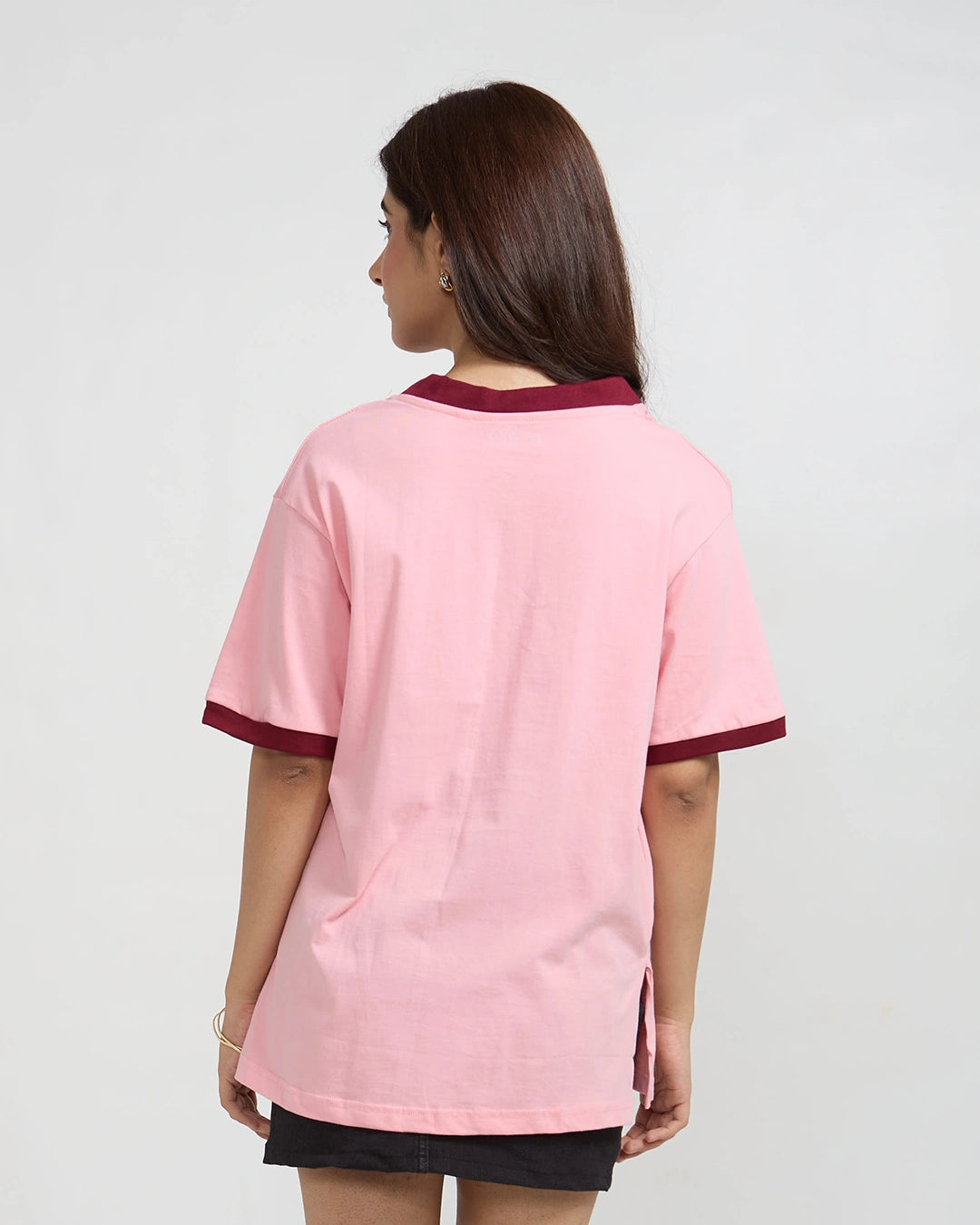 Atlanta Tap-Out V-Neck Oversize T-Shirt