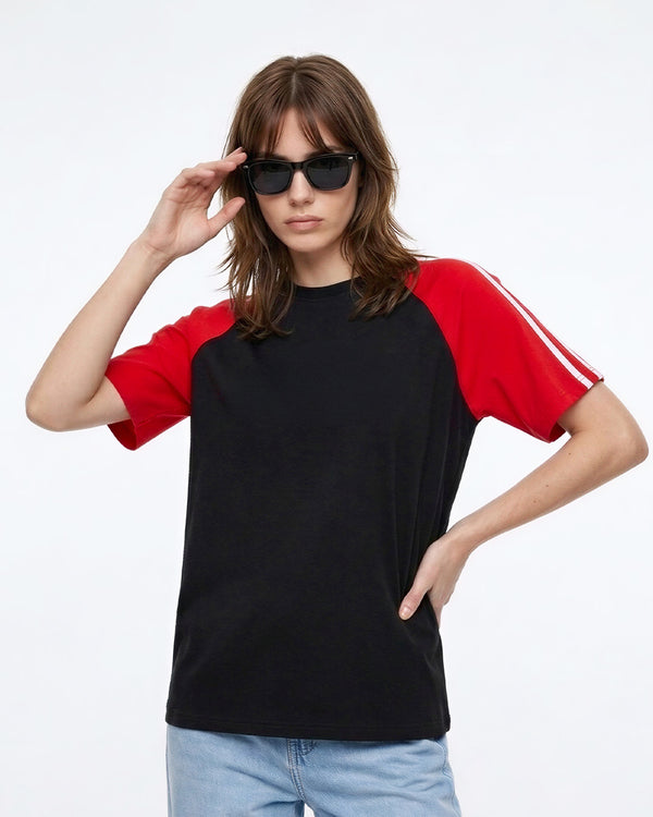 Black-Red Curve Plain T-Shirt