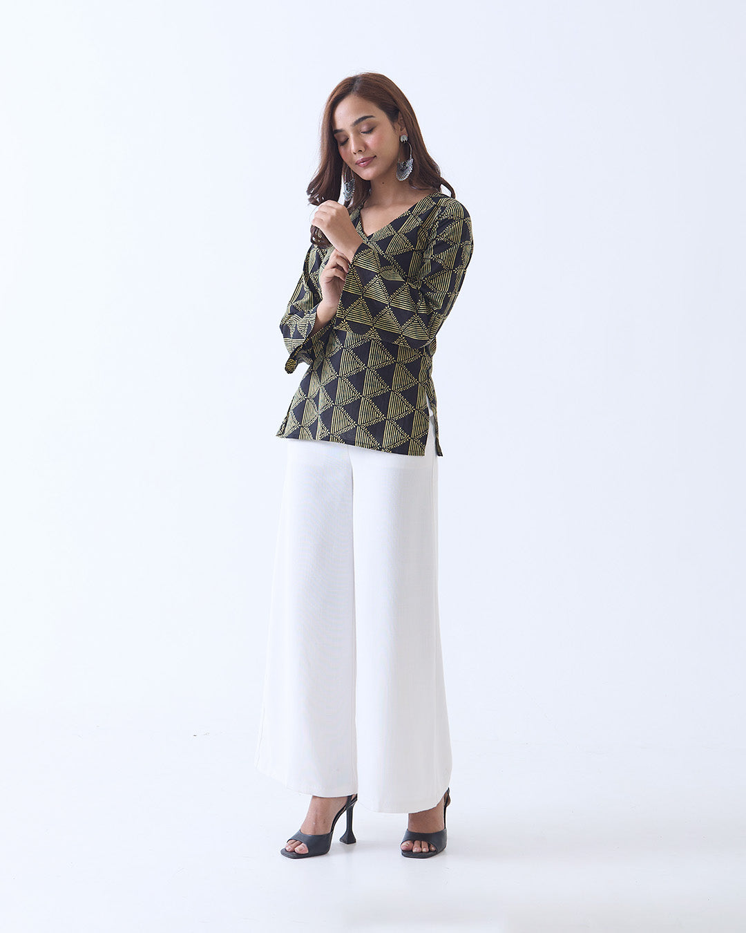 Hania Flared Sleeves Kurti