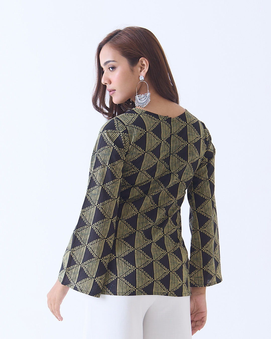 Hania Flared Sleeves Kurti
