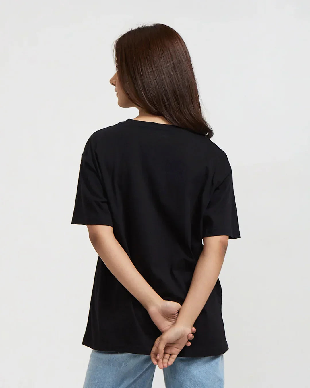 Arlo Angel Oversized T-Shirt – black 100% cotton, oversized fit, worn by model from back