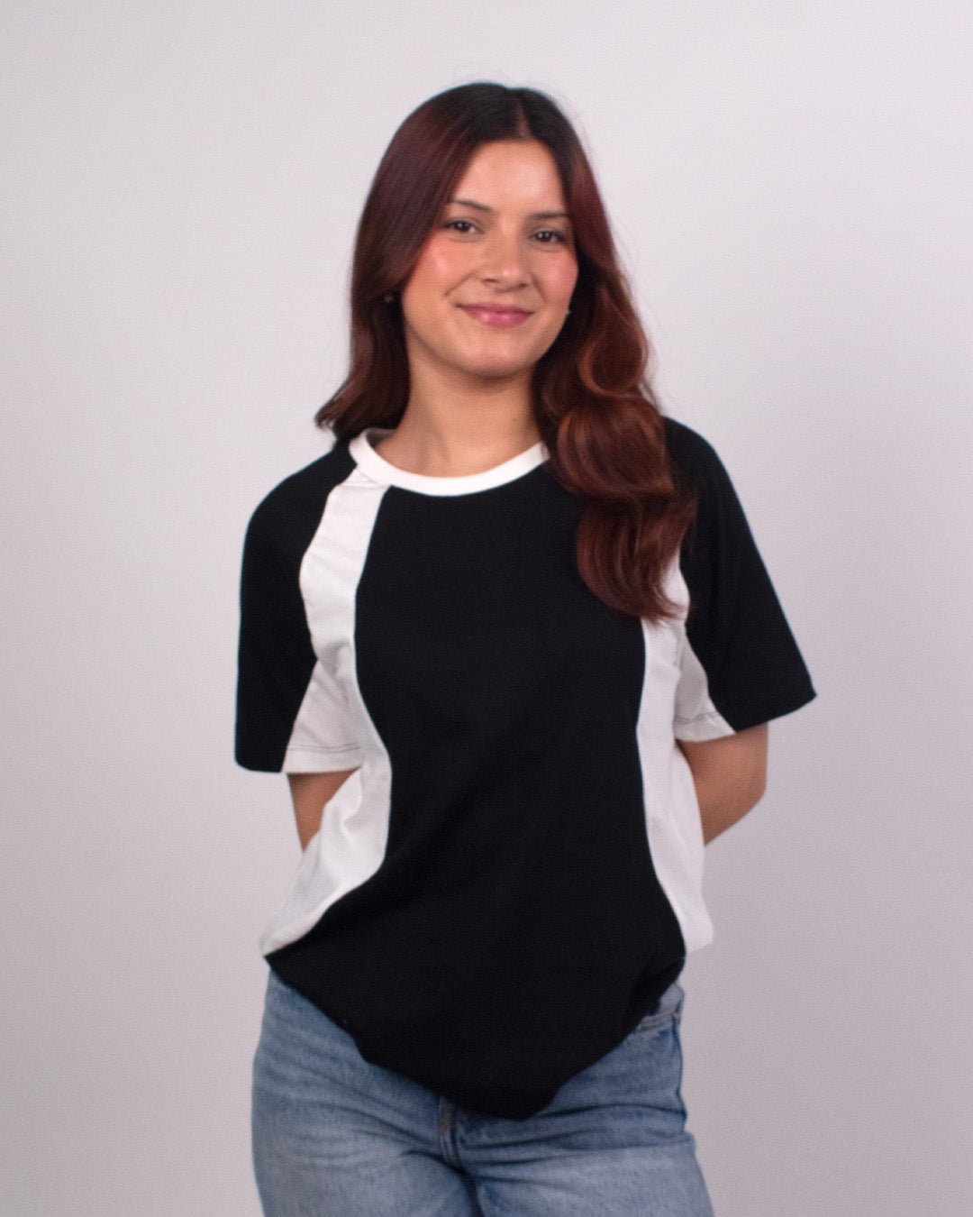 Black All-Star Plain Oversize T-Shirt – oversized DKY regular tee with white side panels, worn by model.