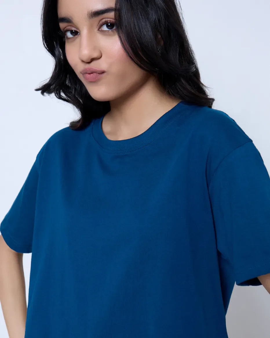Casio Plain Boxy Oversize T-Shirt – blue oversized boxy fit plain tee, worn by model in studio shot