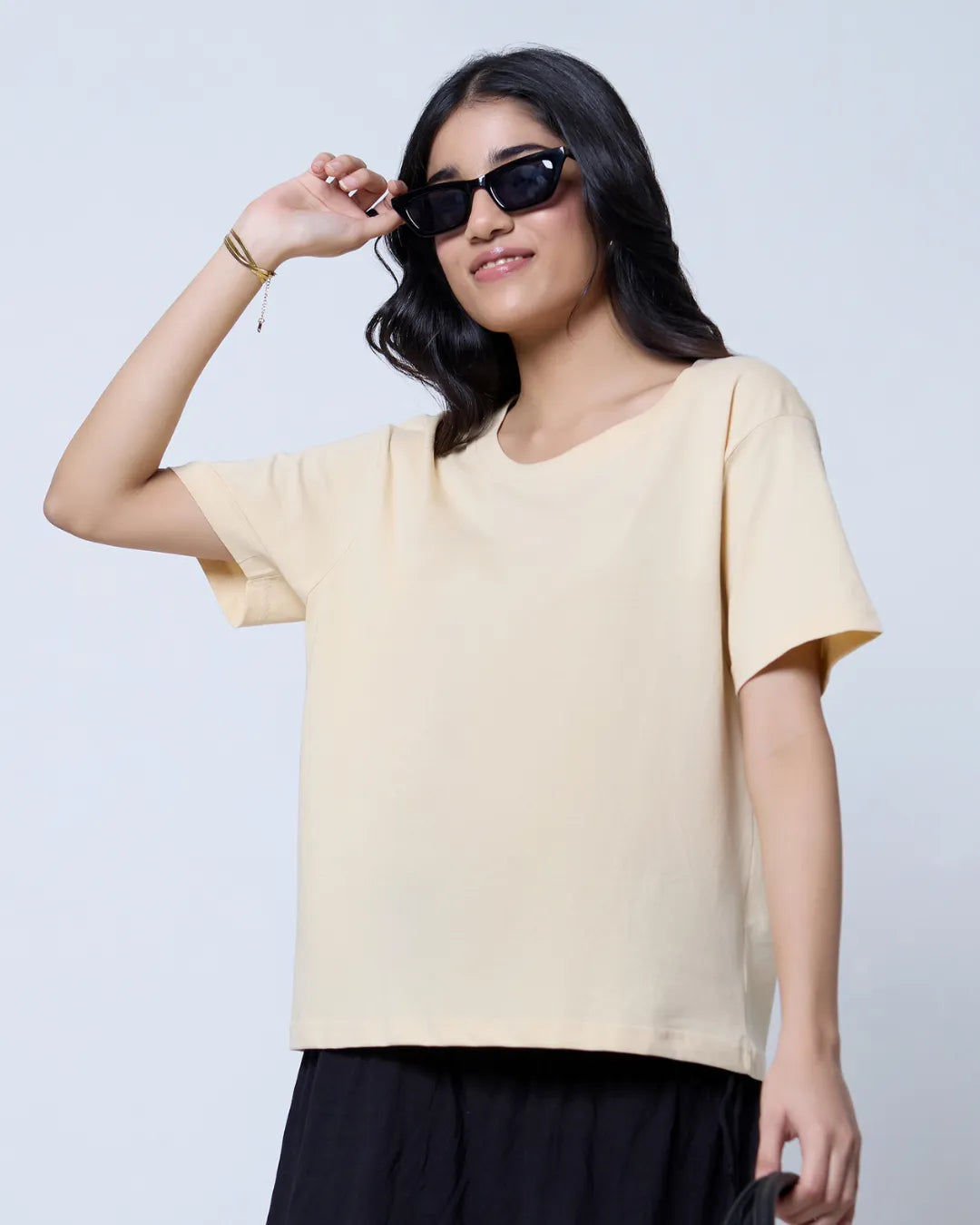 Cream Plain Boxy Oversize T-Shirt – 100% pure fabric, DKY boxy tee worn by model
