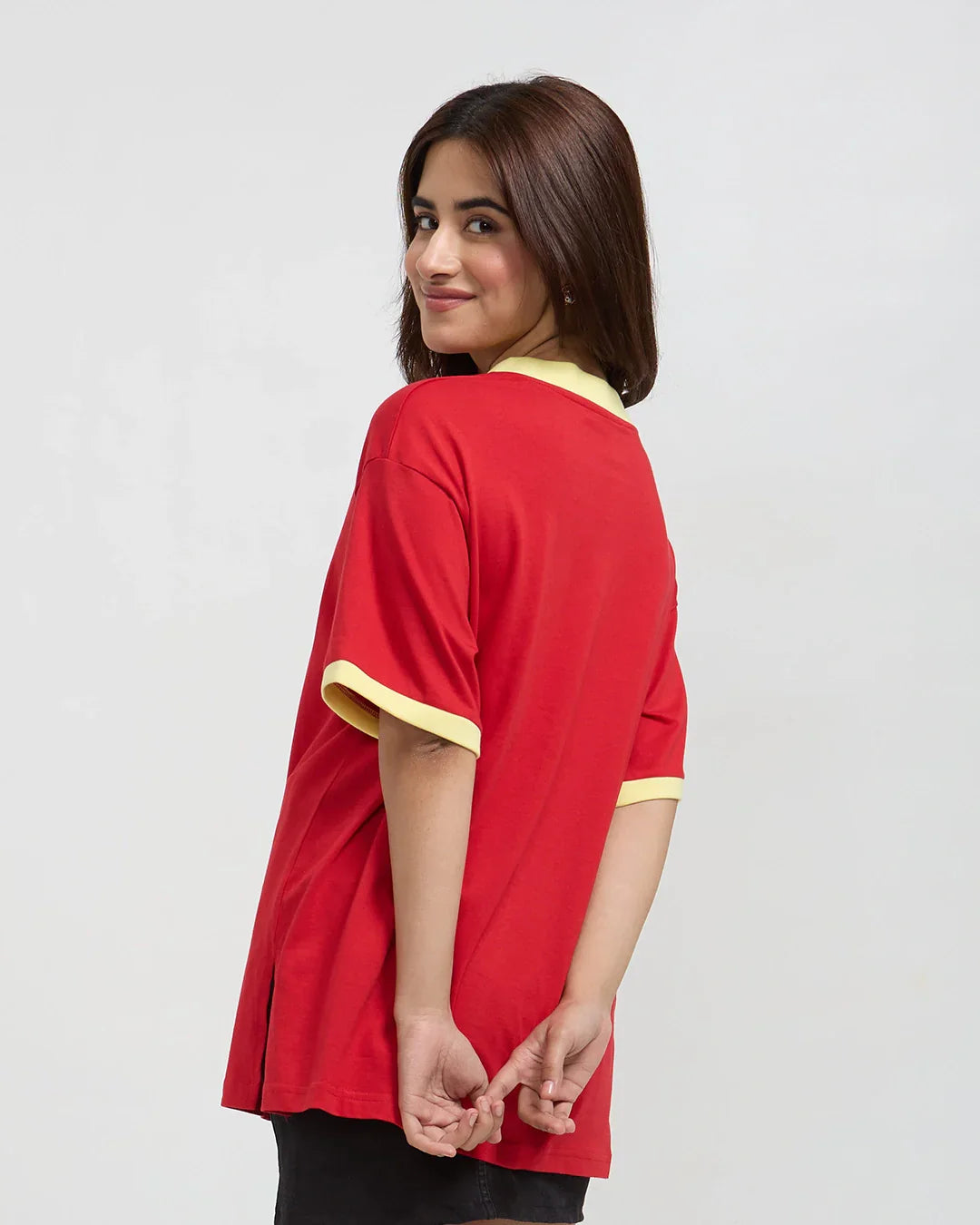 Silver Queen Tap-Out V-Neck Oversize T-Shirt – red oversized T-Shirt with cream-yellow neck and sleeve trim, worn by model