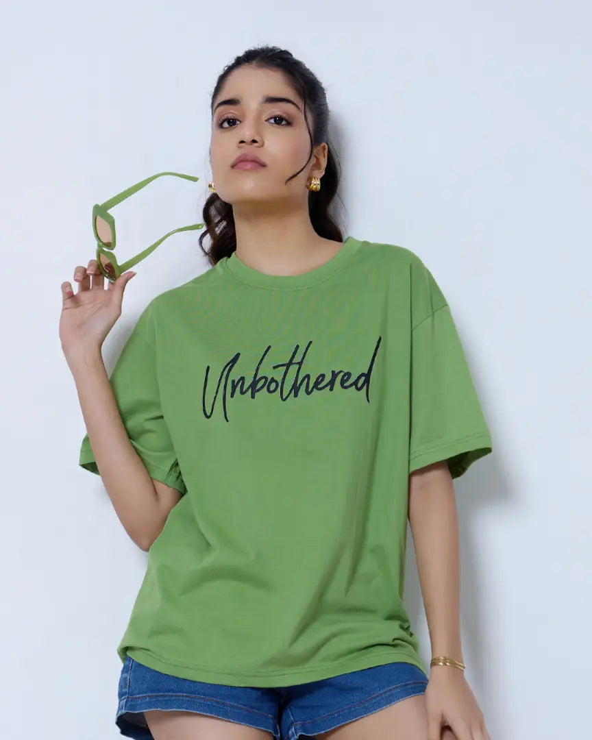 Unbothered Oversized T-Shirt – green OS Minimal shirt with Unbothered text, worn by model